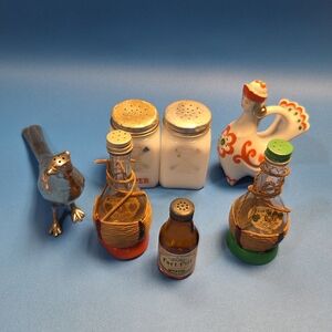 Vintage Salt & Pepper Shackers